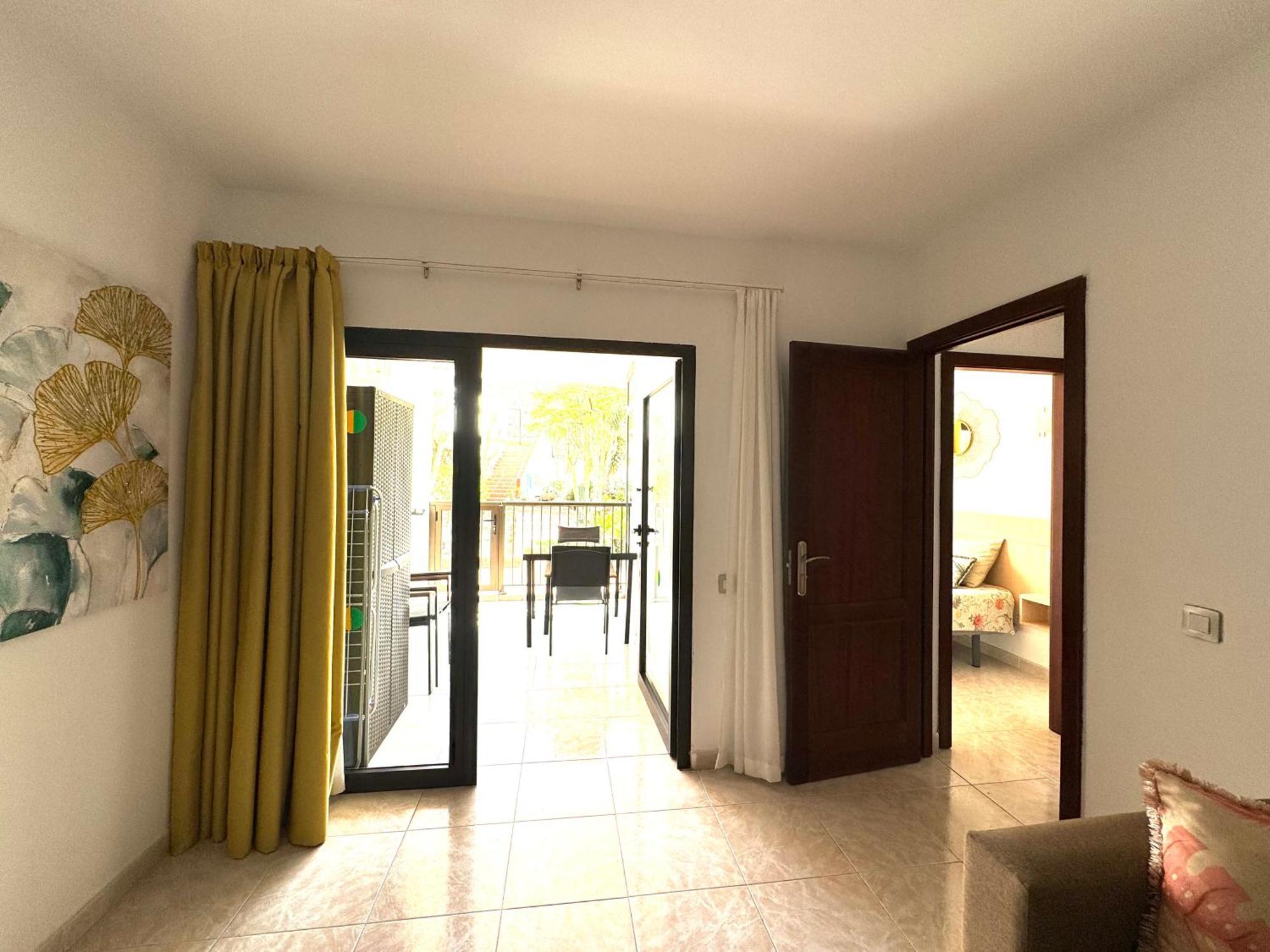 Guinea Apartment プラヤ・デル・イングレス エクステリア 写真